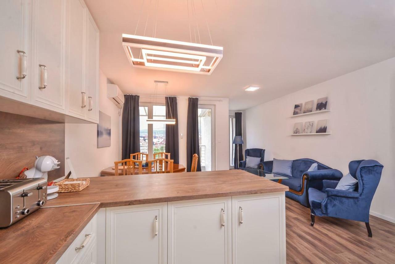 South Park, Vitosha View, 2-Bdr, 2-Bthr Apartment By Flat Mаnager Sofia Extérieur photo